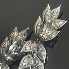 Charger l&#39;image dans la galerie, Rares longues boucles d’oreilles épis de blé Goossens pour YSL
