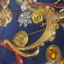 Load image into Gallery viewer, Large vintage brooch signed Lanvin
