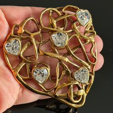 Charger l'image dans la galerie, Très grosse broche coeur vintage couture signée YSL
