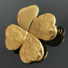 Charger l&#39;image dans la galerie, YSL, belle broche pendentif trèfle à 4 coeurs en métal doré
