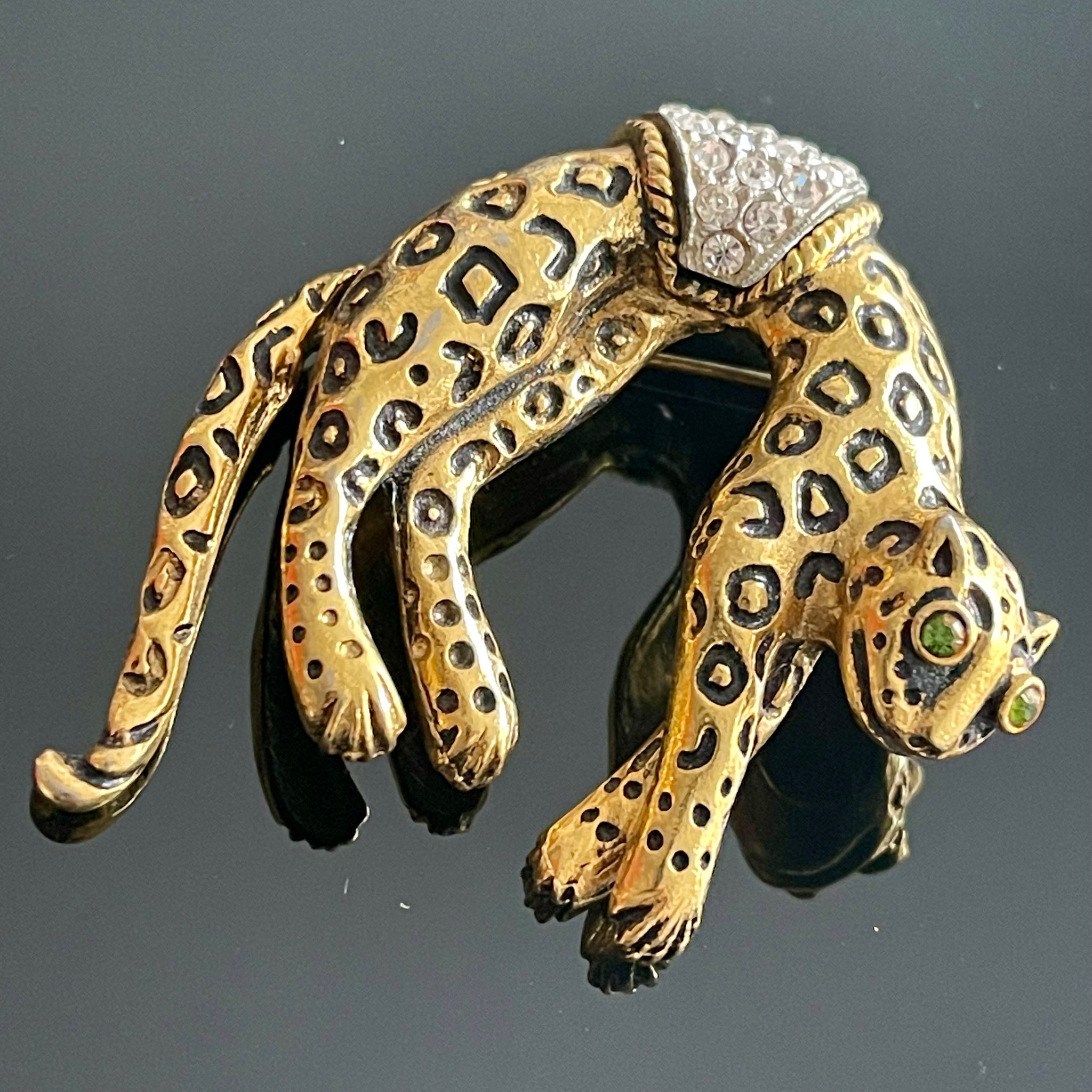 Broche Fantaisie Vintage En Métal Doré - Occasion - Quelques Traces D'Usure
