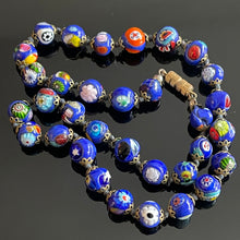 Charger l&#39;image dans la galerie, Ravissant collier vintage en perles de Murano
