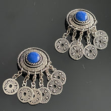 Charger l&#39;image dans la galerie, Boucles clips vintage pendantes en métal argenté
