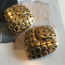 Charger l&#39;image dans la galerie, Grossé, boucles clips cœurs pendantes en métal doré
