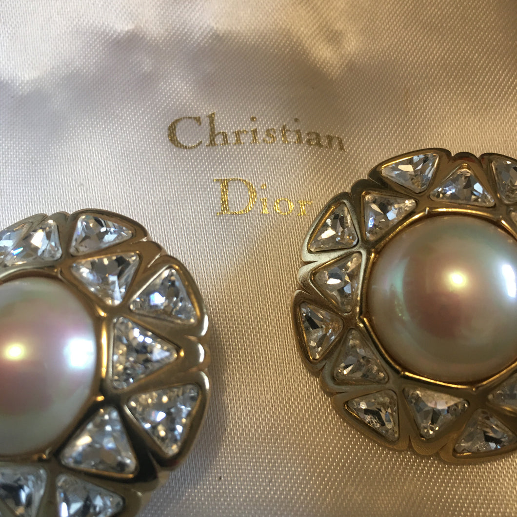 Ch.Dior, sublimes boucles clips vintage couture, dans leur boîte d’origine